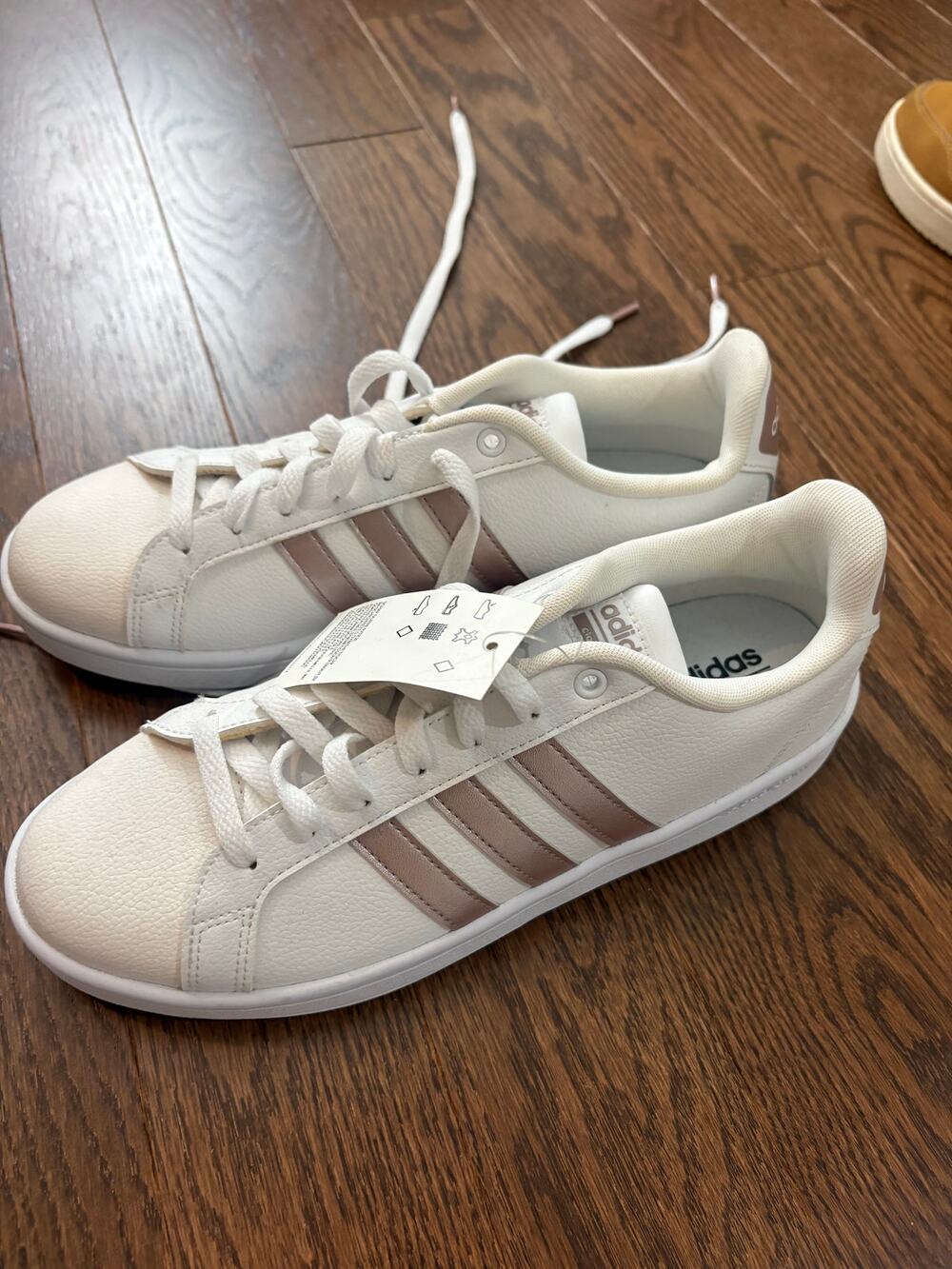 Adidas CF Advantage White and Taupe Sneakers Women's 9.5 NWT